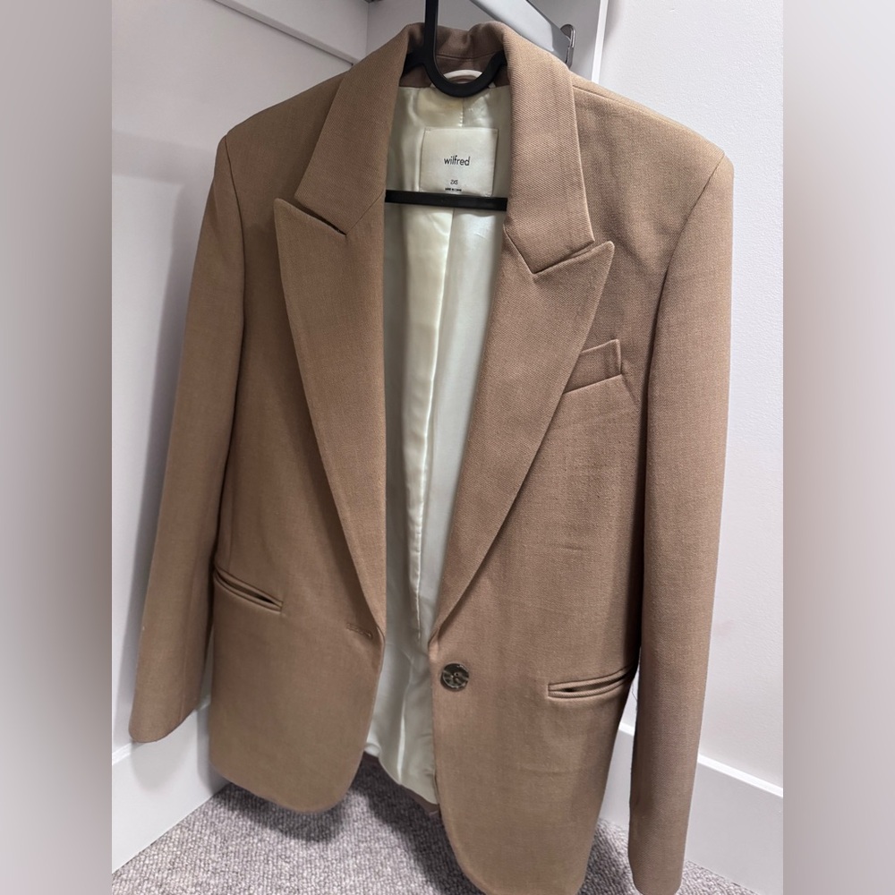 Wilfred Classic Camel Blazer